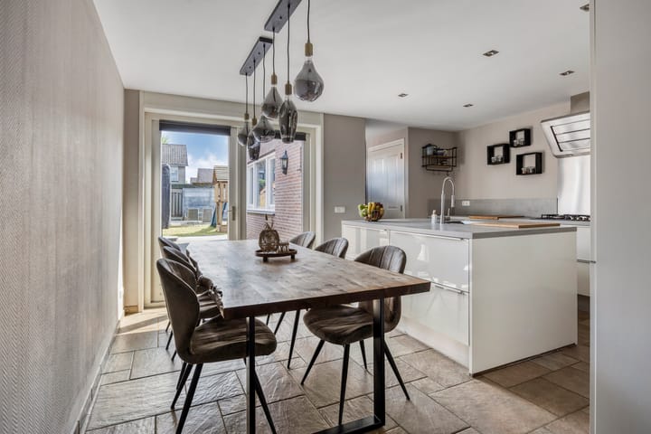 Foto 10 van Bornerbroeksestraat 63