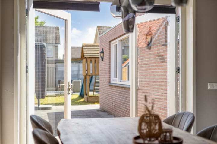 Foto 12 van Bornerbroeksestraat 63