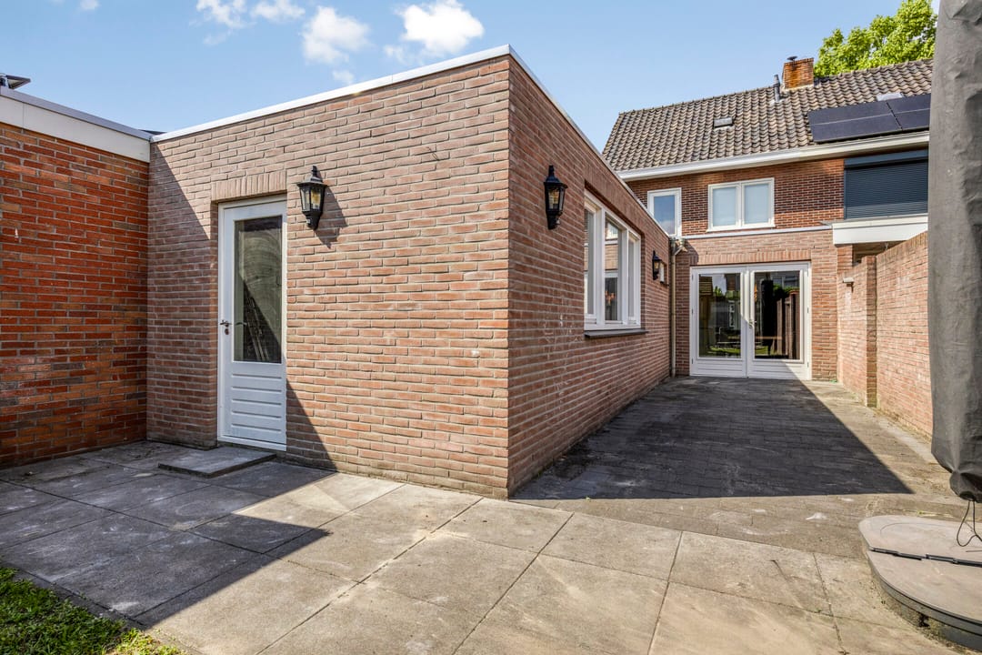 Foto 26 van Bornerbroeksestraat 63