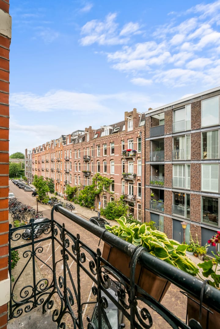 Photo 7 of Delistraat 34-D