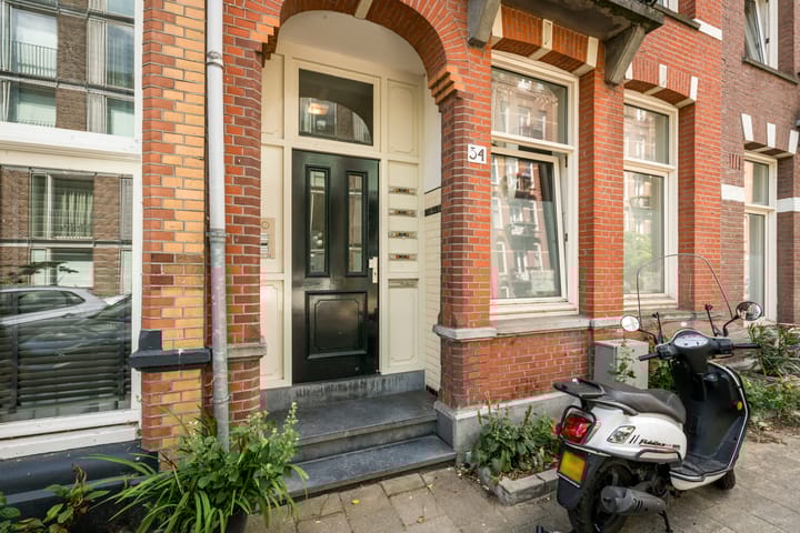 Photo 4 of Delistraat 34-D