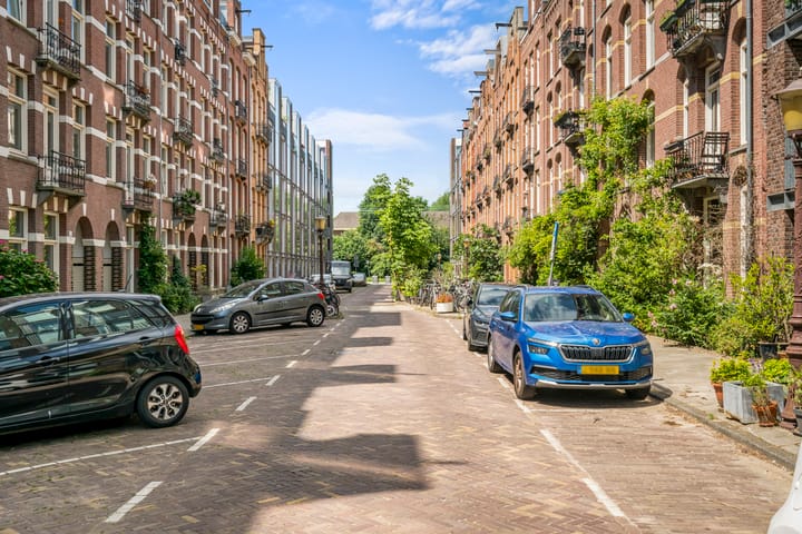 Photo 25 of Delistraat 34-D