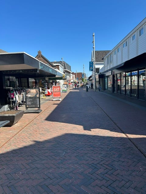 Bekijk foto 4 van Middenbaan 82-a