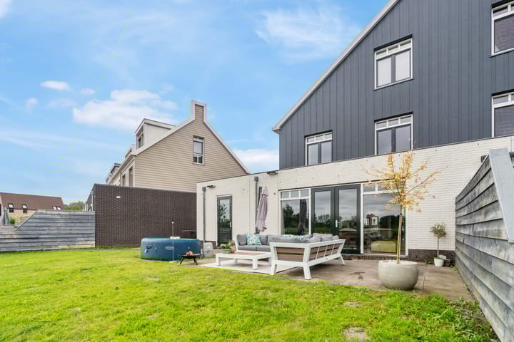 Foto 47 van Spoetnikstraat 35