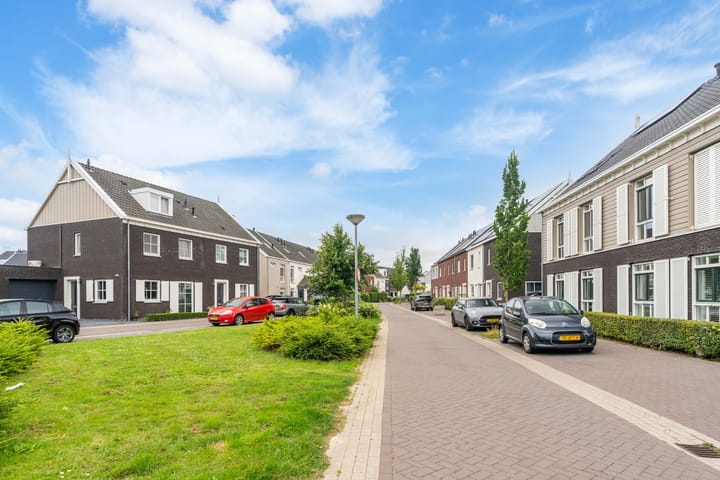 Foto 51 van Spoetnikstraat 35