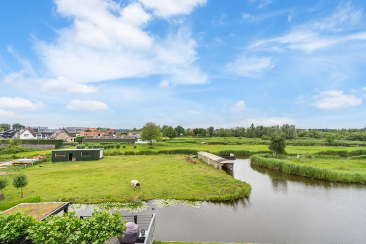 Foto 61 van Spoetnikstraat 35