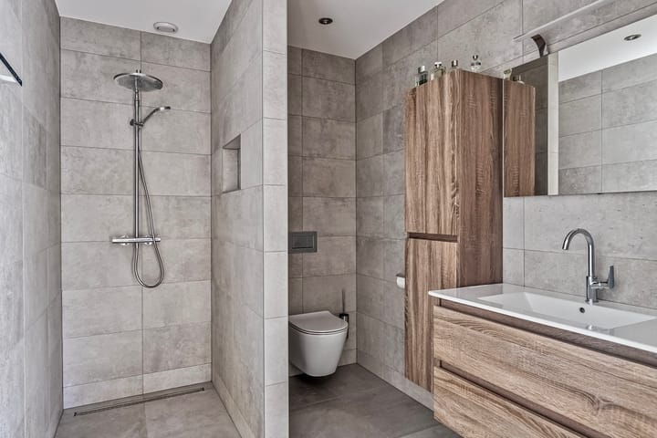 Photo 4 of Veenhuizerhof 8