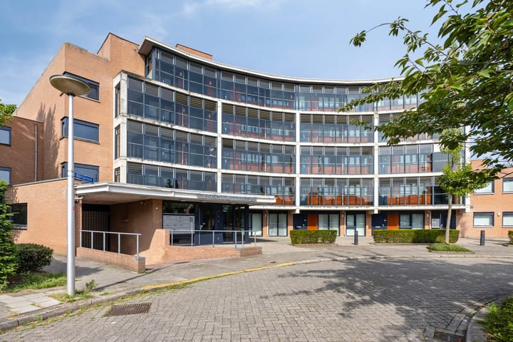 Photo 2 of Röntgenstraat 29-C