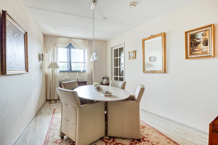 Photo 10 of Röntgenstraat 29-C