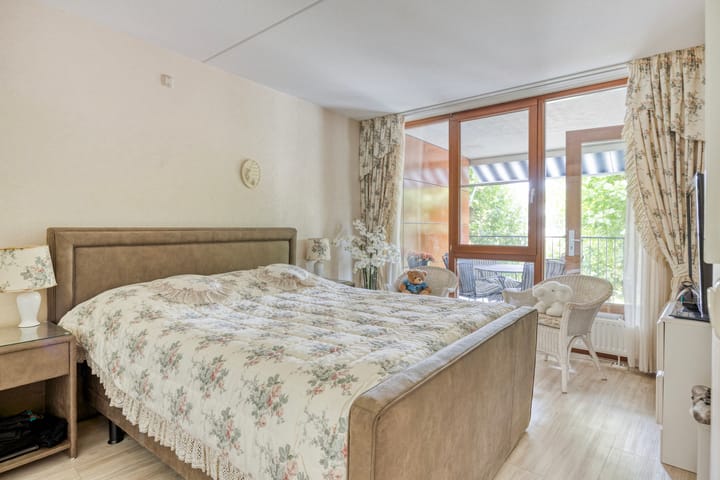 Photo 13 of Röntgenstraat 29-C