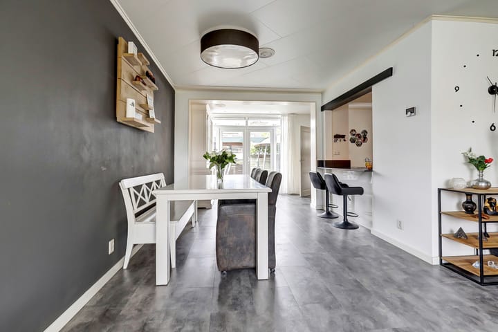 Foto 8 van Van Vlaanderenstraat 41