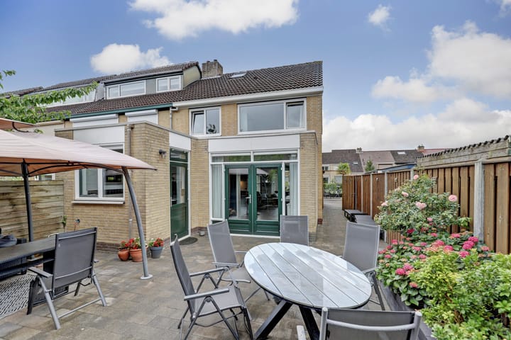 Foto 28 van Van Vlaanderenstraat 41