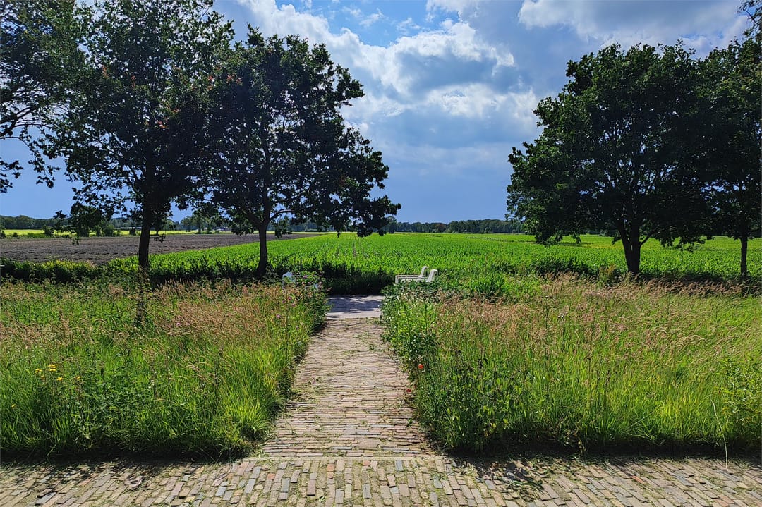 Foto 16 van Weerwilleweg 13