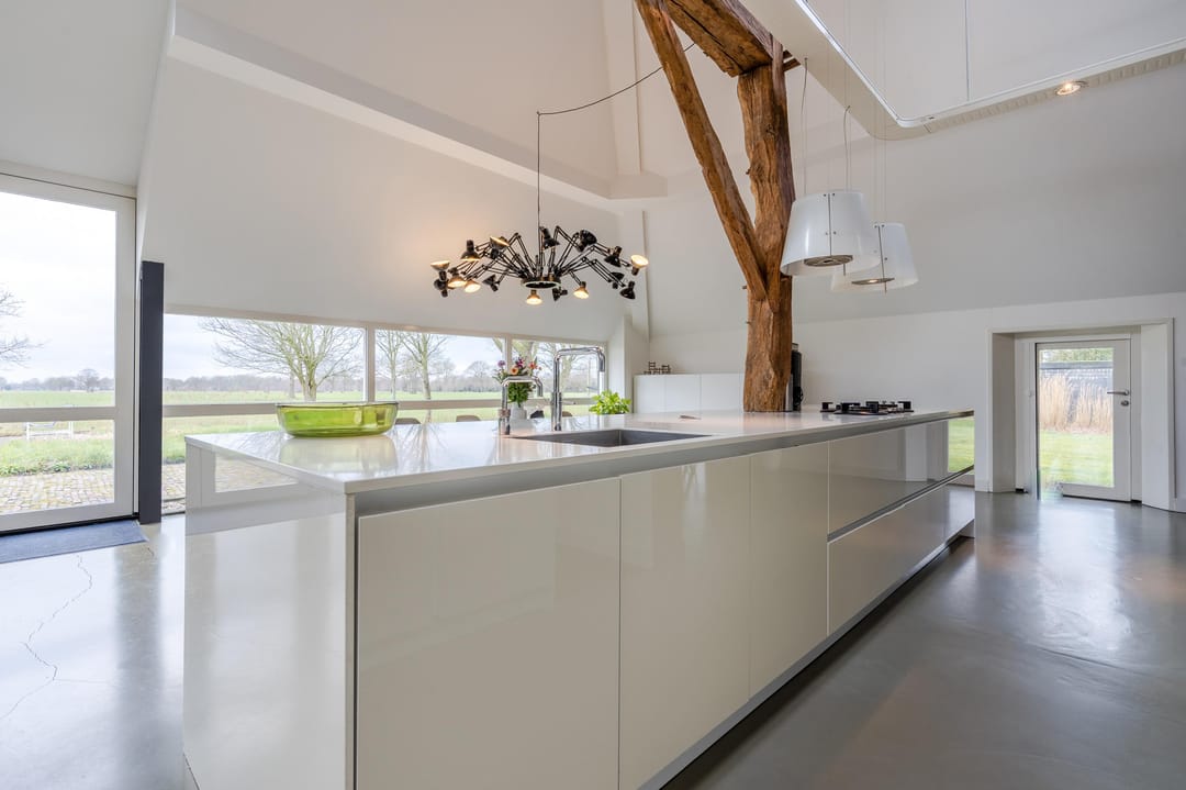 Foto 22 van Weerwilleweg 13