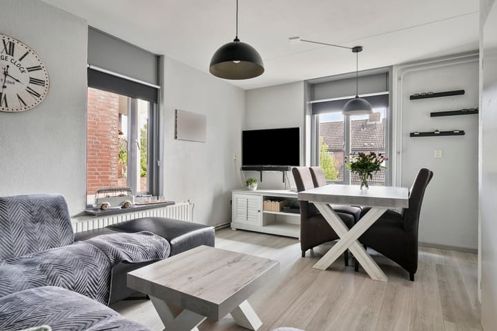 Foto 2 van Torenvalk 151-A