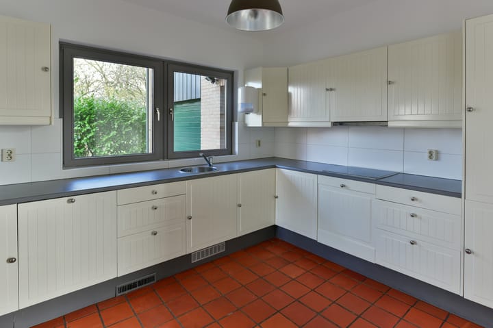 Foto 18 van Middenweg 94