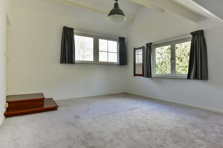 Foto 27 van Middenweg 94