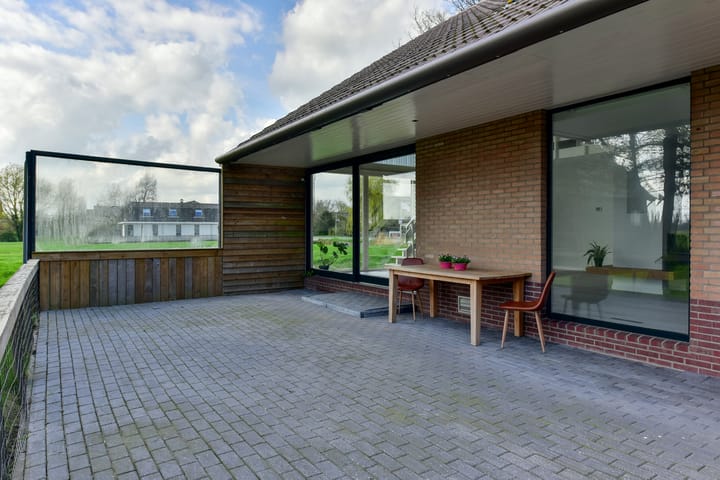 Foto 30 van Middenweg 94