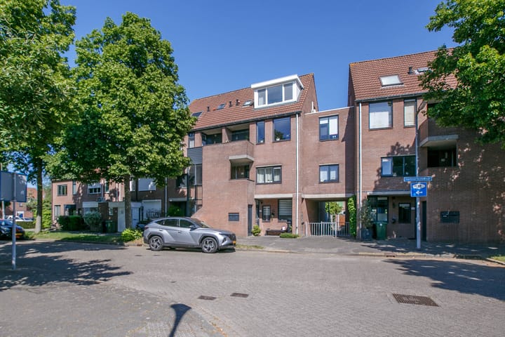 Foto 32 van Hammerfeststraat 48