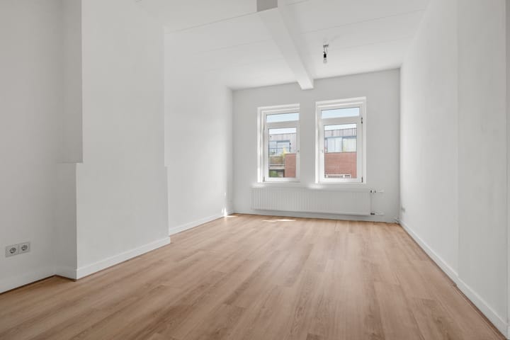 Foto 3 van Van Bossestraat 62-3