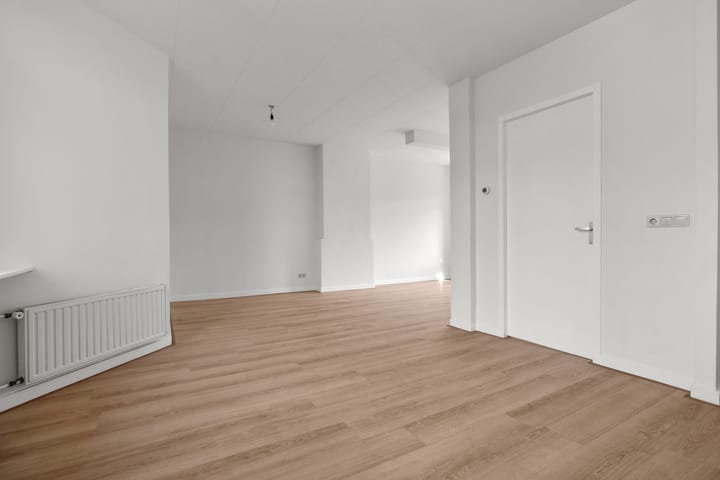 Foto 7 van Van Bossestraat 62-3