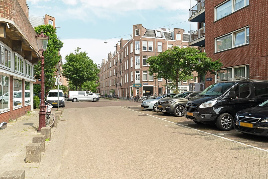 Photo 22 of Van Bossestraat 62-3
