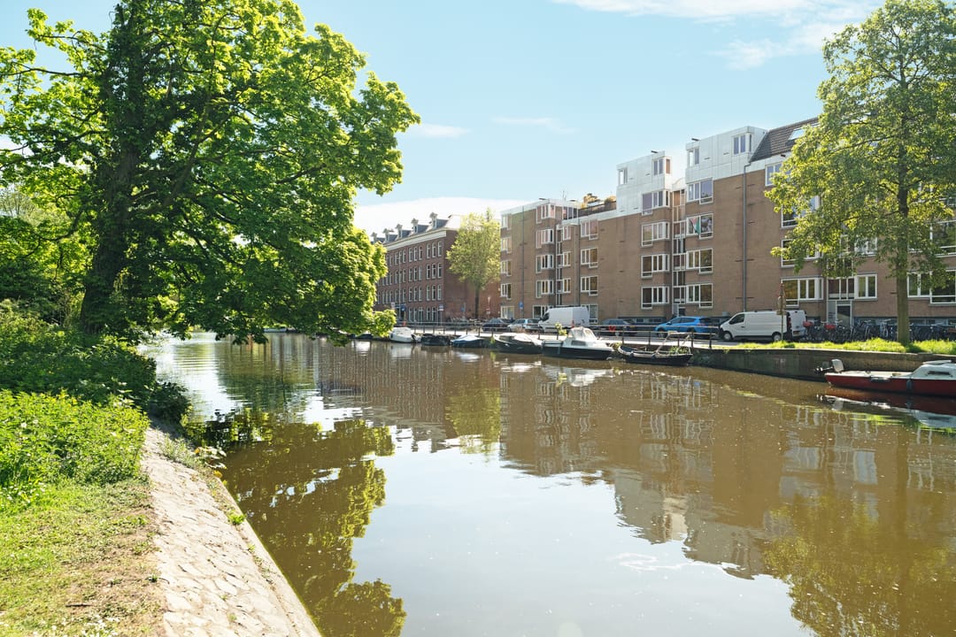 Photo 23 of Van Bossestraat 62-3