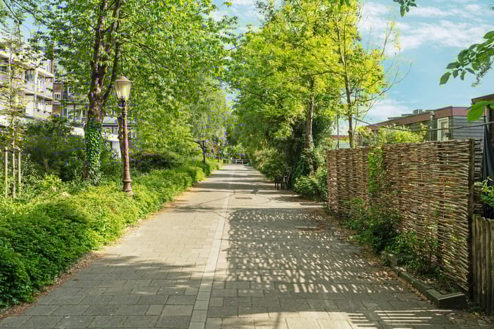 Foto 25 van Van Bossestraat 62-3