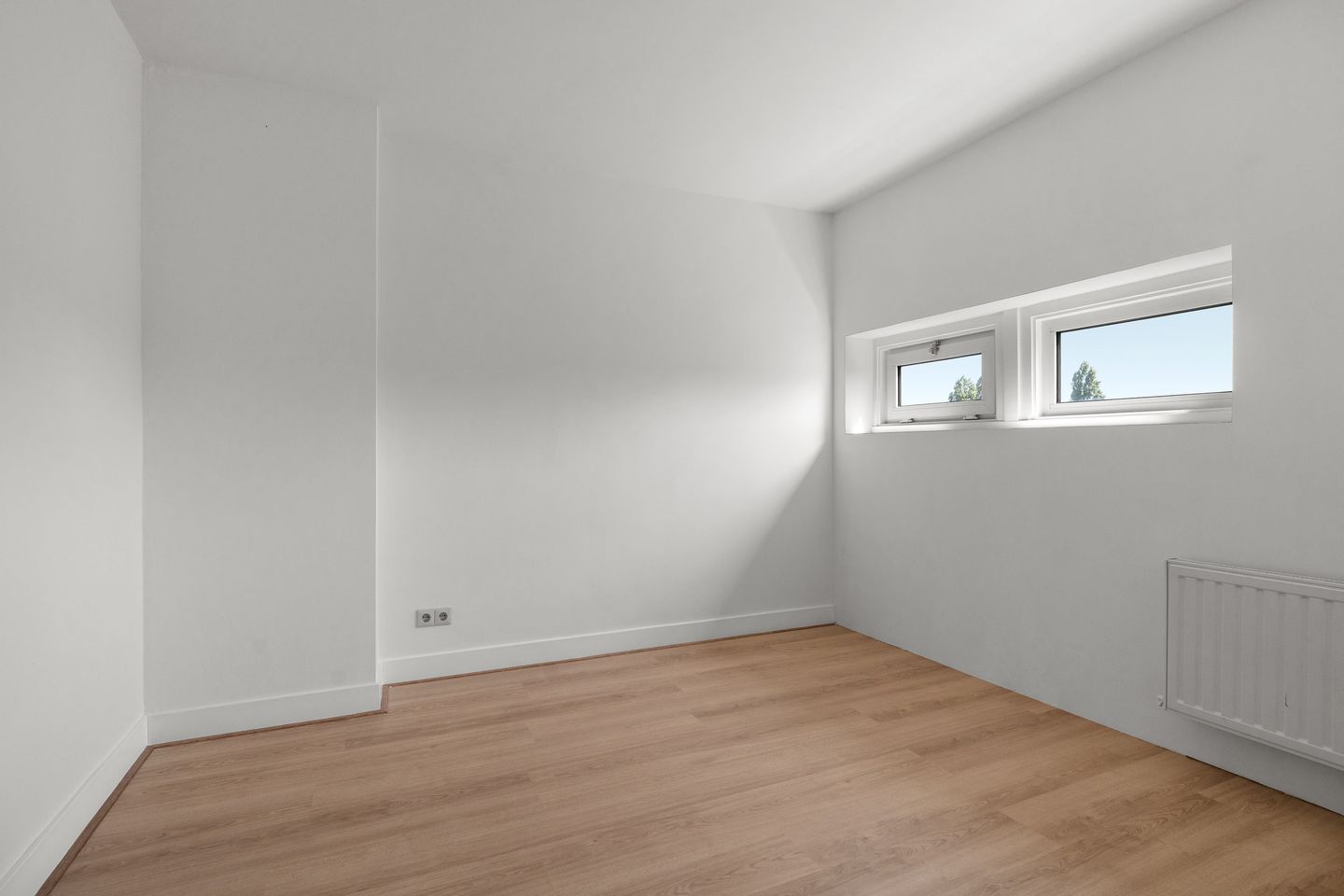 Photo 14 of Van Bossestraat 62-3