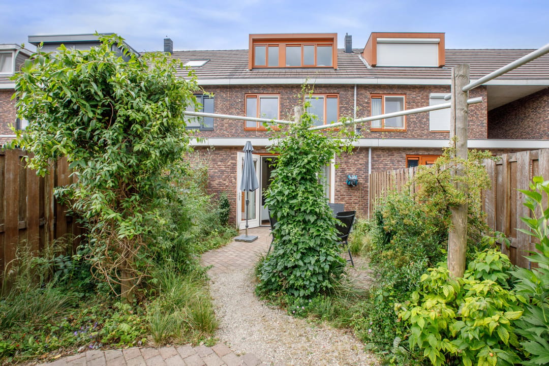 Huis te koop: Eem 15 2911 CT Nieuwerkerk aan den IJssel [Funda]