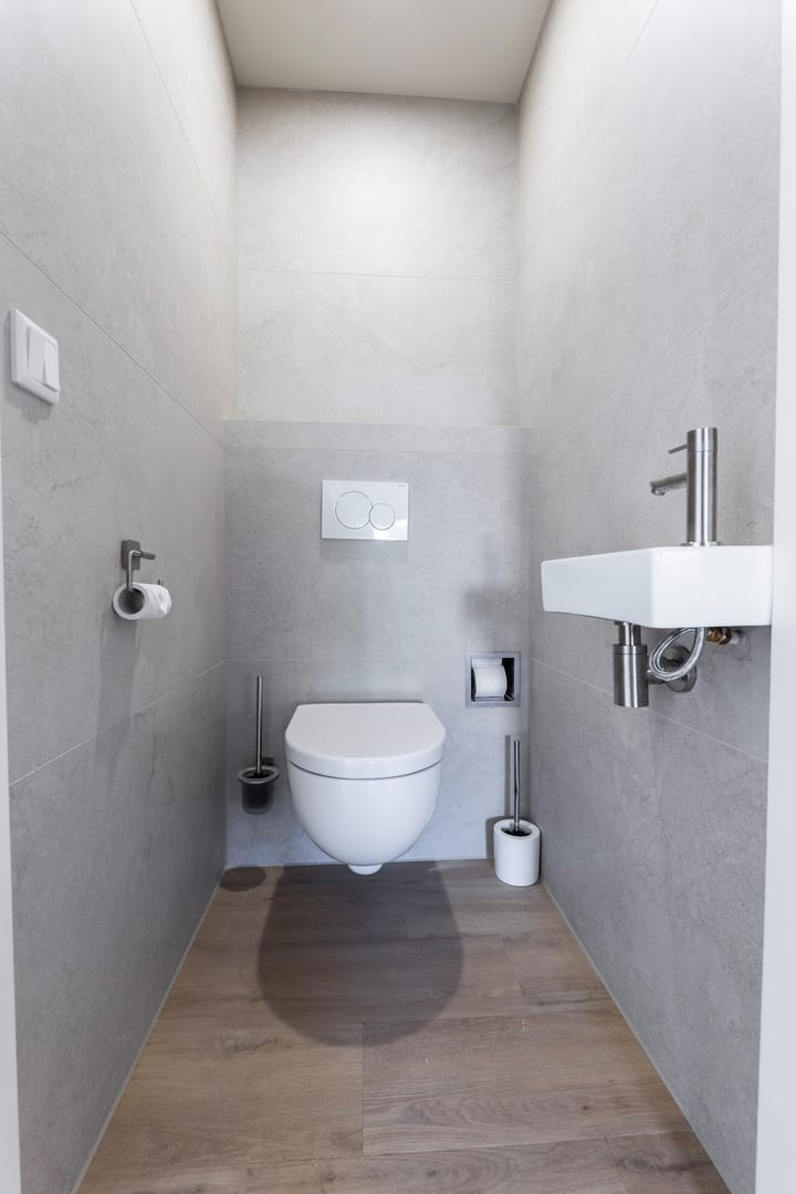 Photo 7 of Bezoenstraat 8