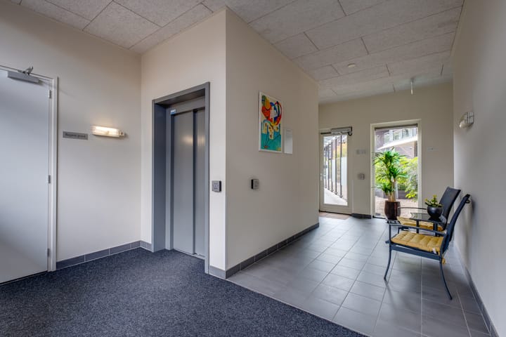 Foto 24 van Poststeeg 9