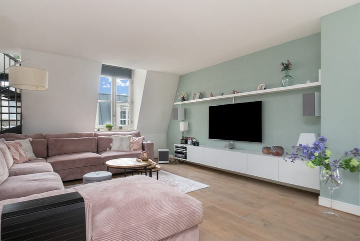 Photo 9 of Beekstraat 3-1