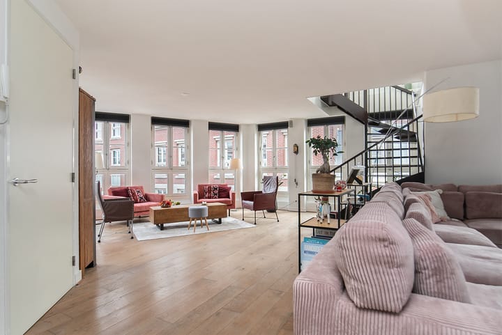 Photo 13 of Beekstraat 3-1