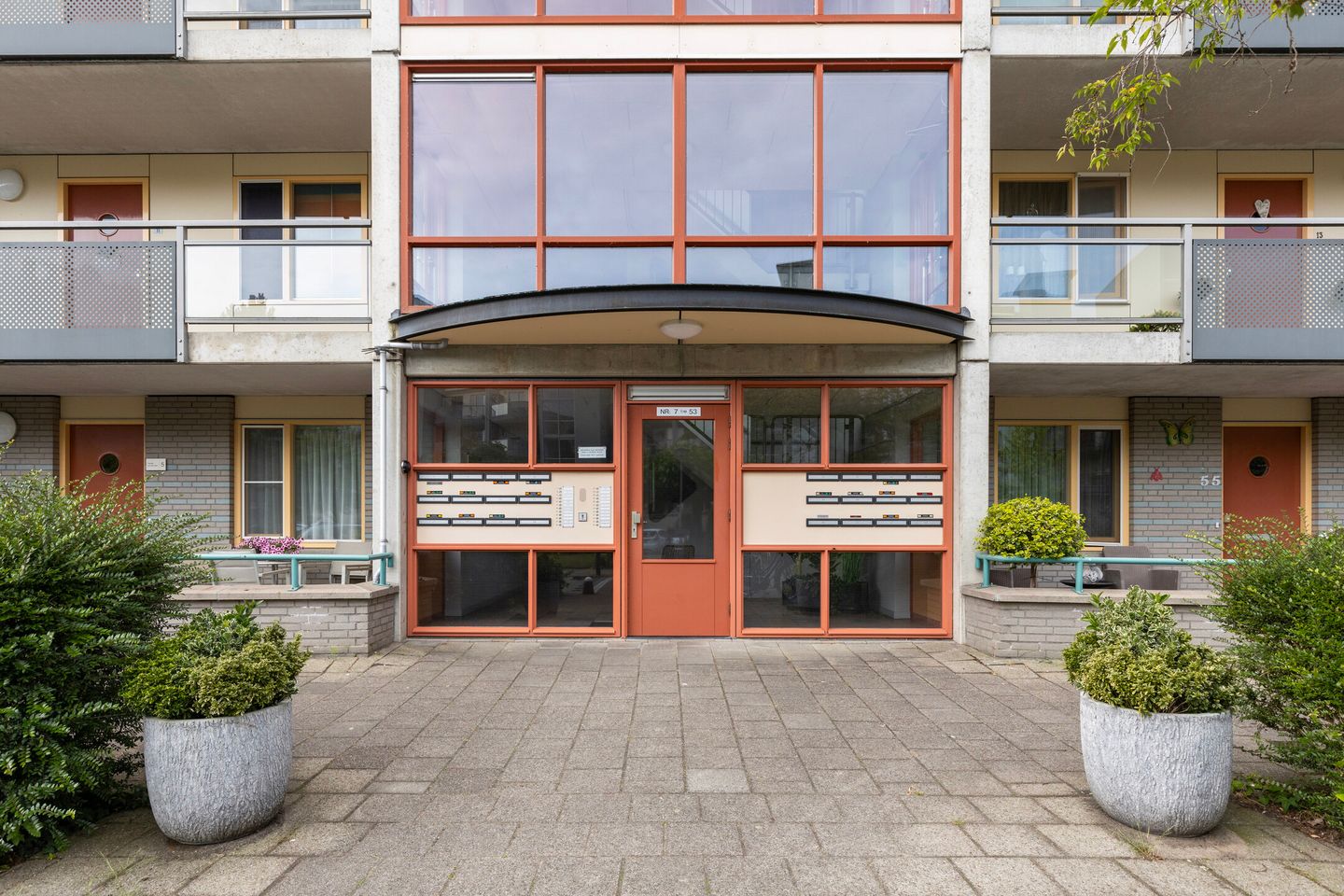 Photo 5 of Aquamarijn 51