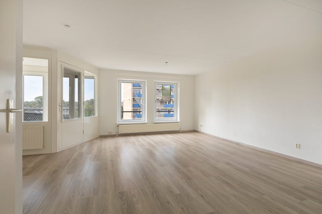 Photo 11 of Aquamarijn 51