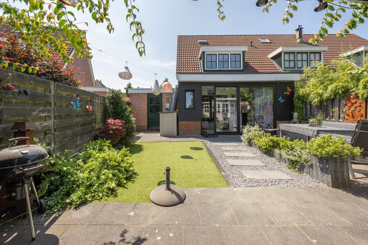 Foto 39 van Thornstraat 12