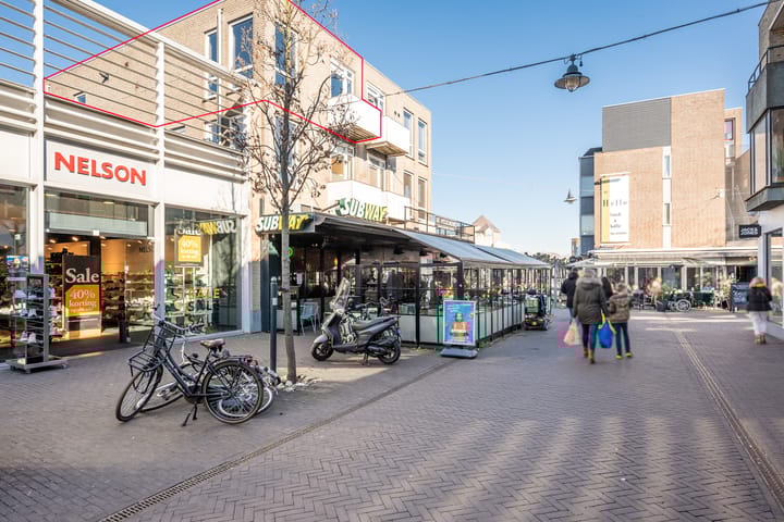 Foto 2 van Mondriaanplein 8