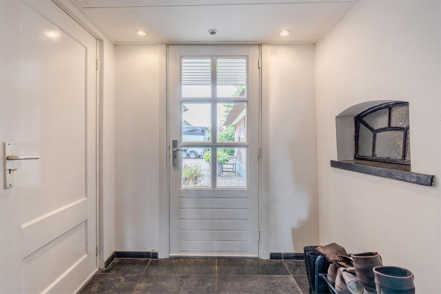 Foto 50 van Ooster Oenerweg 9