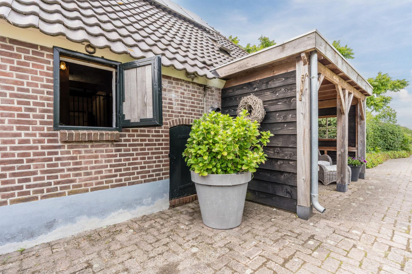 Foto 79 van Ooster Oenerweg 9