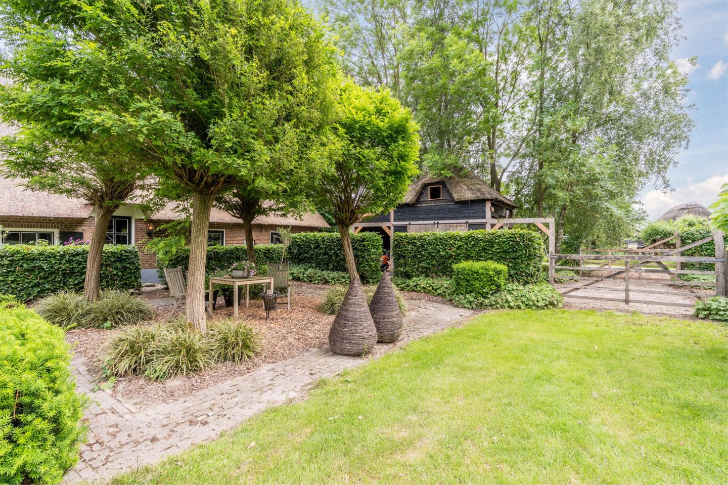 Foto 85 van Ooster Oenerweg 9