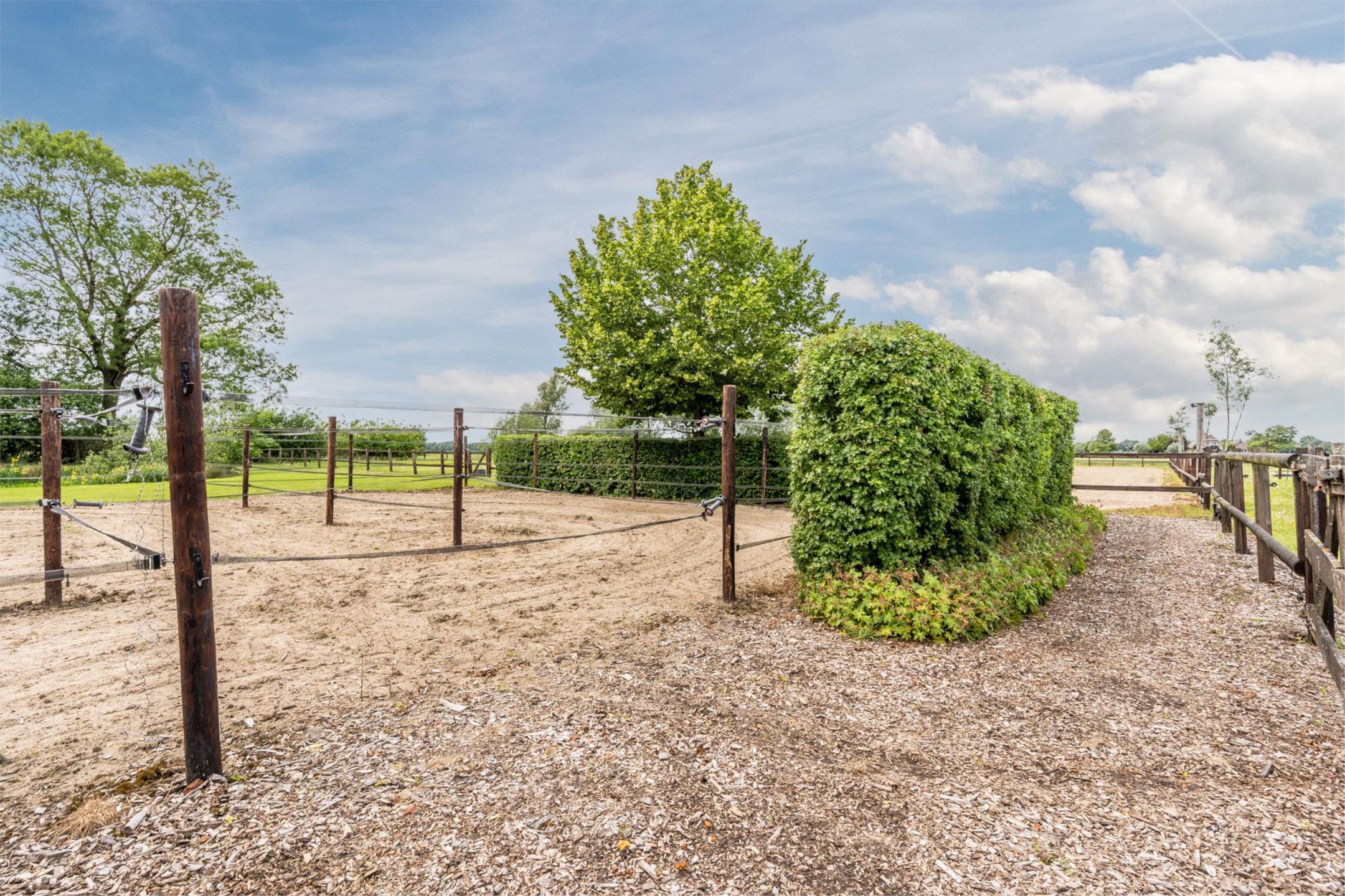 Foto 90 van Ooster Oenerweg 9