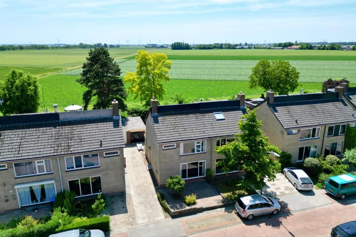 Foto 1 van Oudlandstraat 7