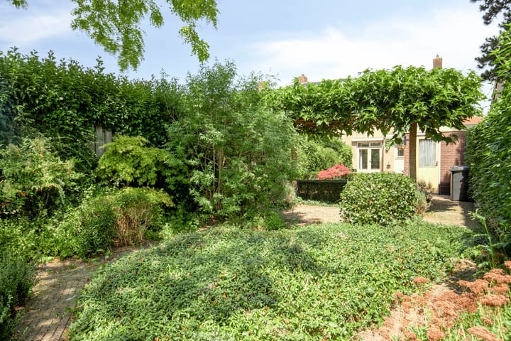 Foto 34 van Oudlandstraat 7