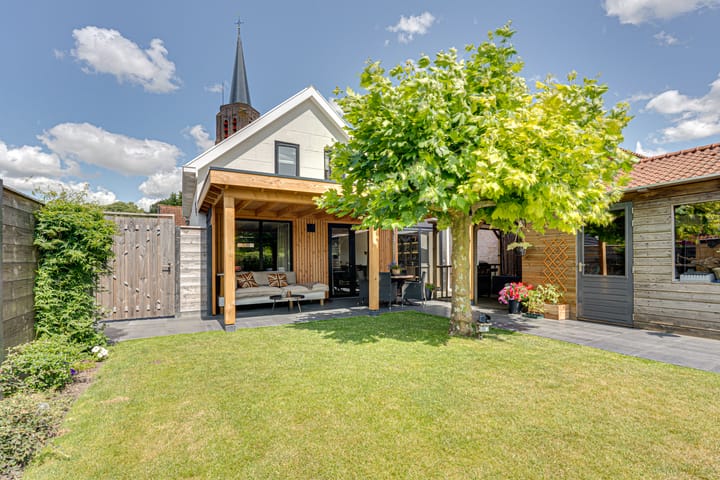 Foto 11 van van der Poest Clementstraat 1