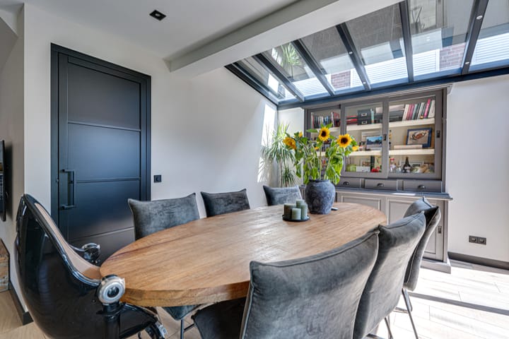 Foto 25 van van der Poest Clementstraat 1