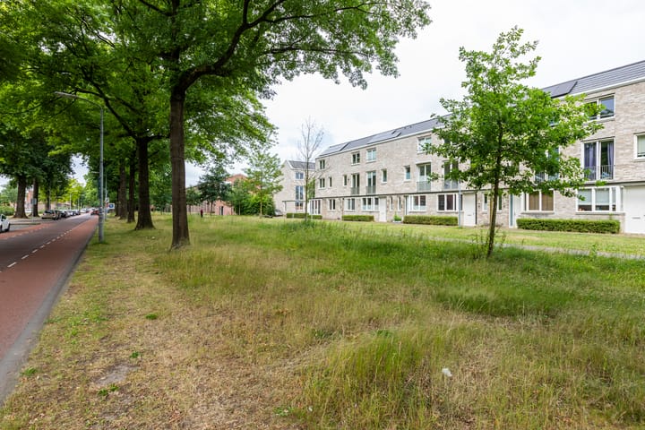 Foto 34 van Halvemaanstraat 14