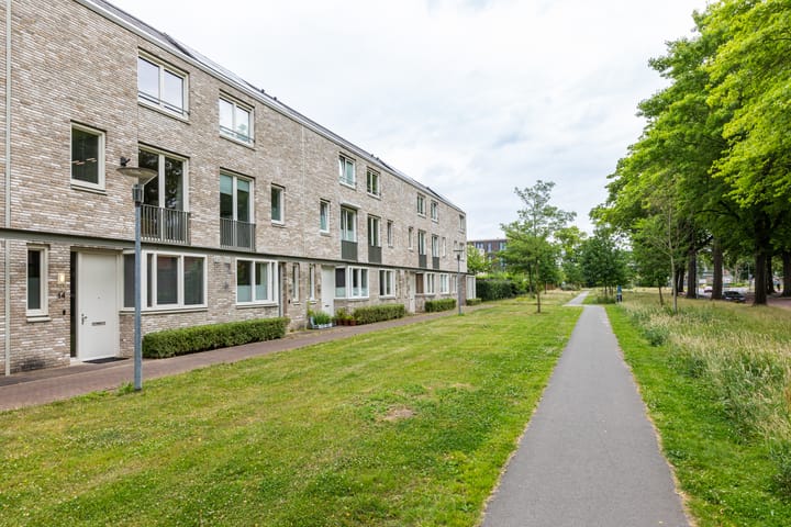 Foto 39 van Halvemaanstraat 14