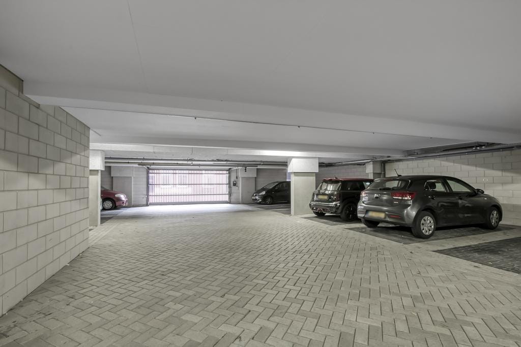 Photo 8 of Oranjestraat 88