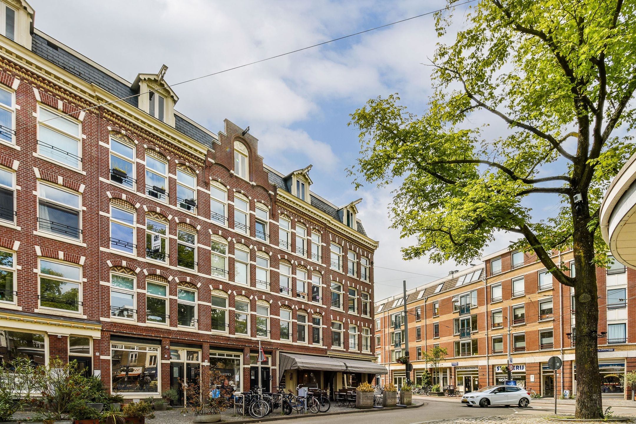 Foto 18 van Van Limburg Stirumplein 22-3